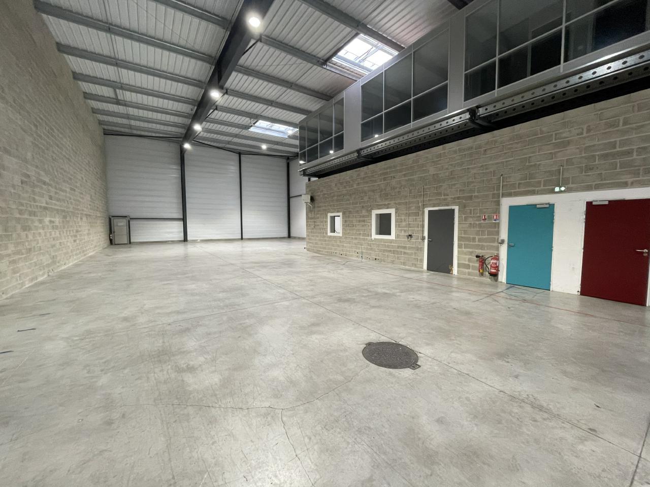 Local d'activité Collégien 850m² Vente local d'activité Collégien Seine-et-Marne OVACT2425982 1